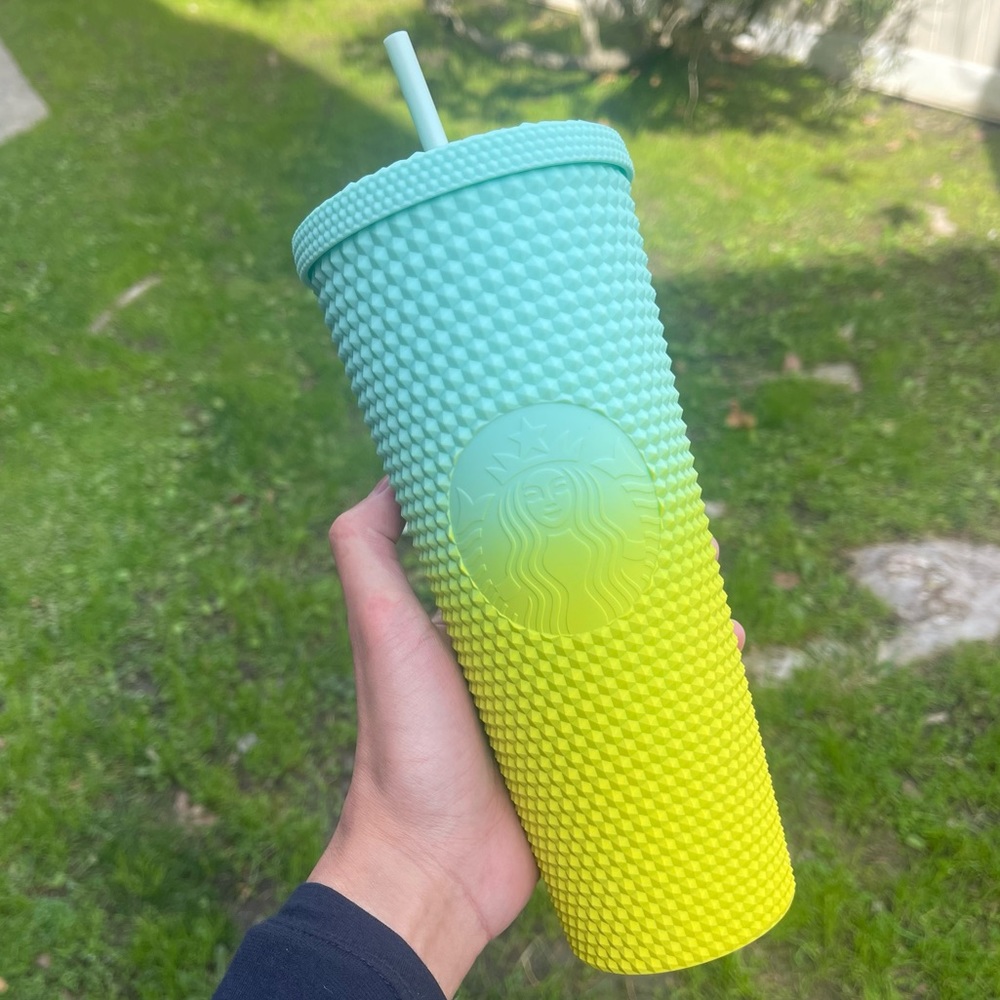Starbucks Asia Exclusive Studded Matte Gradient Tumbler